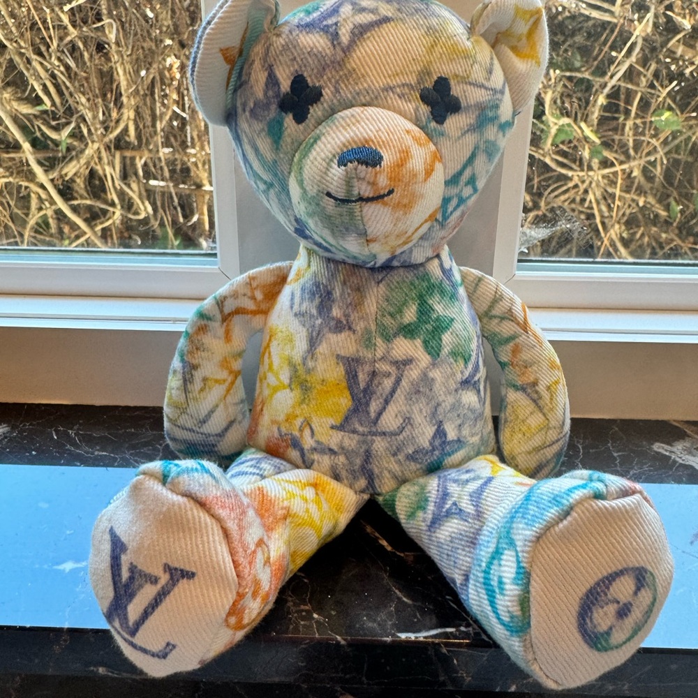 Louis Vuitton Dou Dou Bear (Virgil Abloh) - Picture 3 of 11